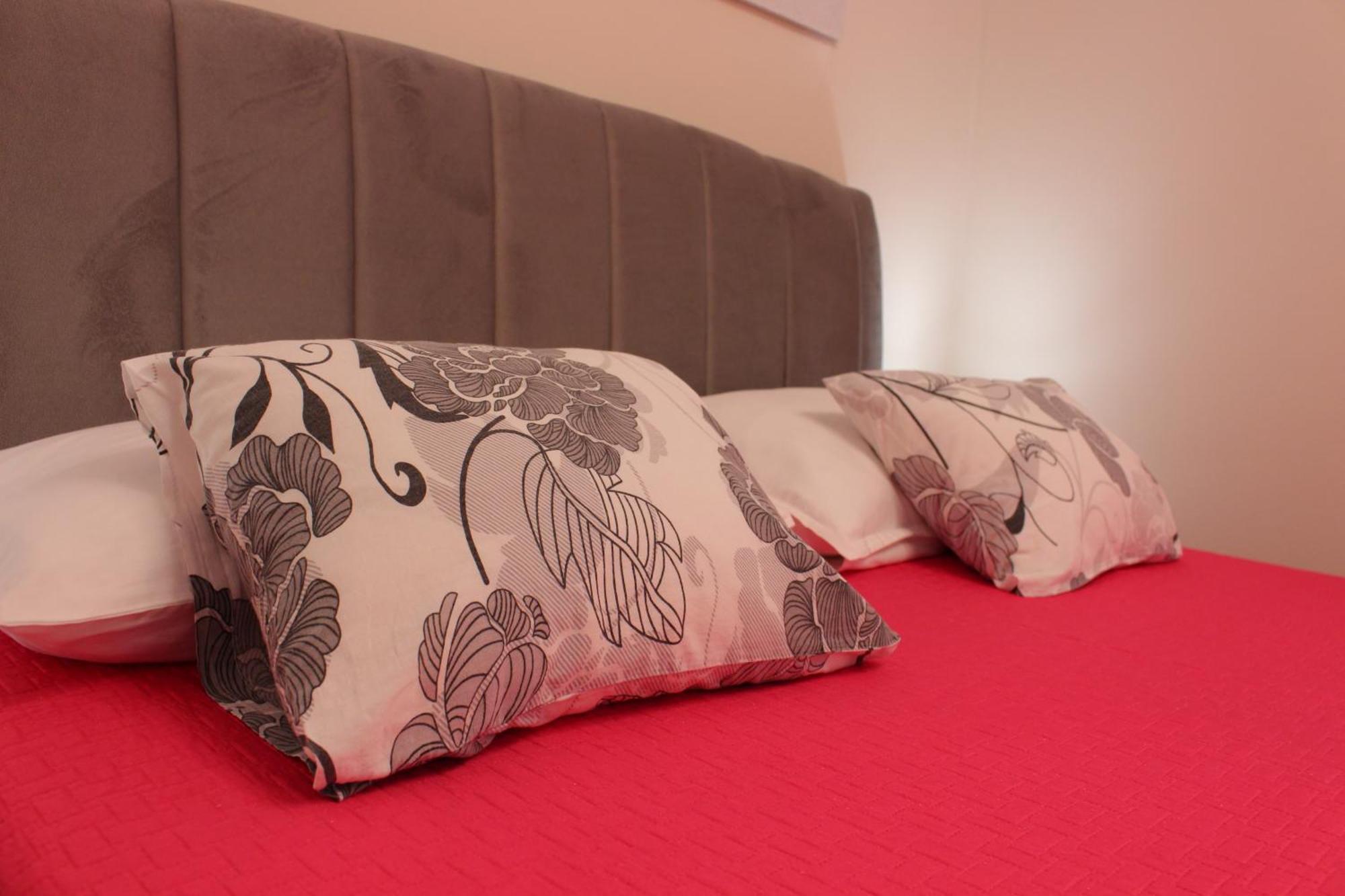 King Apartments Нін Екстер'єр фото